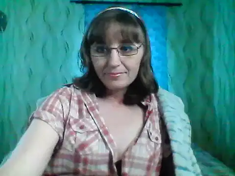 Snapshot of Alisaprice077 chatting on 04-10-26, 10:20 Alisaprice077 online show from 04-10-26, 10:20