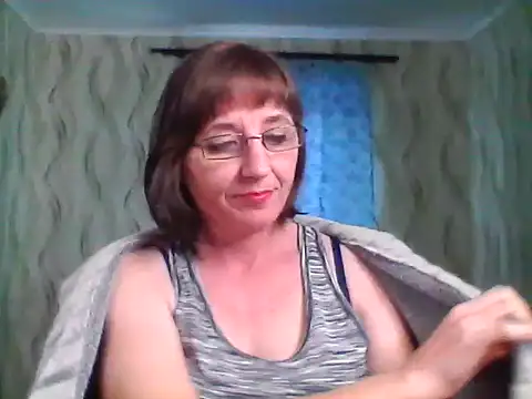 Snapshot of Alisaprice077 chatting on 04-22-26, 09:01 Alisaprice077 online show from 04-22-26, 09:01