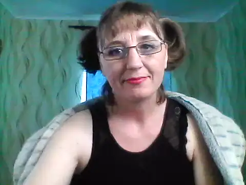 Snapshot of Alisaprice077 chatting on 04-23-26, 12:51 Alisaprice077 online show from 04-23-26, 12:51