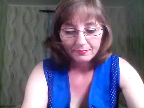 Snapshot of Alisaprice077 chatting on 05-19-26, 06:03 Alisaprice077 online show from 05-19-26, 06:03