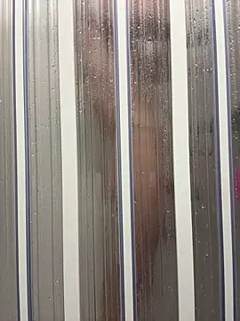 lion-rouge online show from 03-17-26, 08:34