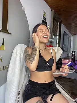 Cloe pink1 online show from 03-17-26, 01:58