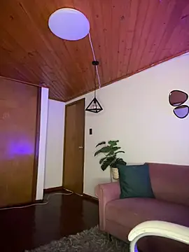 chanell pinkk online show from 04-27-26, 01:31