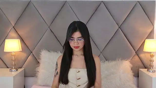 Snapshot of OliviaDiaz chatting on 06-02-26, 08:11 OliviaDiaz online show from 06-02-26, 08:11