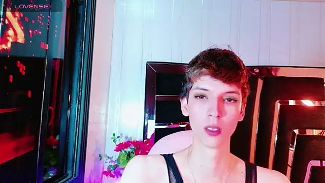 Snapshot of Stefany_PiInk chatting on 05-18-26, 12:22 Stefany PiInk online show from 05-18-26, 12:22