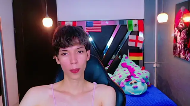 Snapshot of Stefany_PiInk chatting on 06-21-26, 03:25 Stefany PiInk online show from 06-21-26, 03:25
