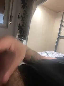 tonyboys19418 online show from 03-29-26, 09:42