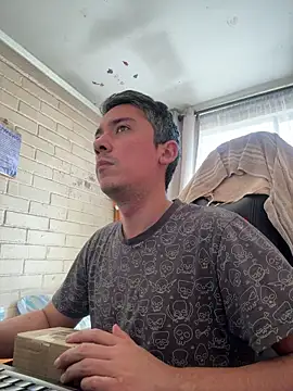 Cr1sXPorn online show from 03-27-26, 04:07