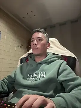 Cr1sXPorn online show from 04-16-26, 12:55