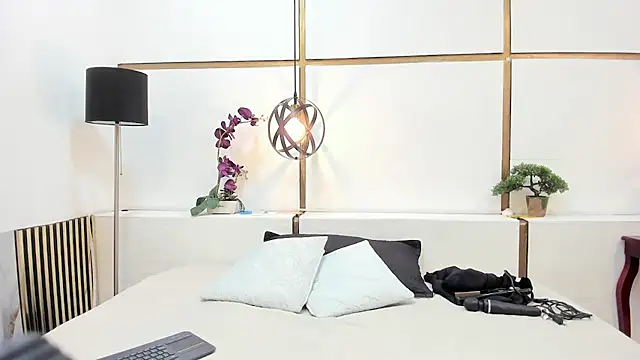 BrendaCantorel online show from 03-31-26, 11:54