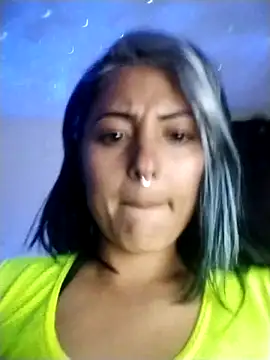 Snapshot of sweet_cherry420 chatting on 03-09-26, 02:04 sweet cherry420 online show from 03-09-26, 02:04