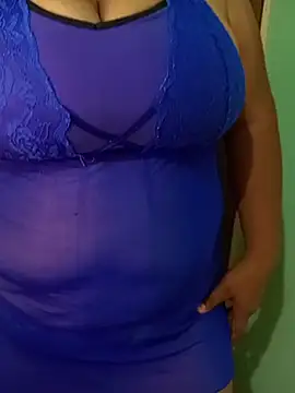 latina bigtitss online show from 04-30-26, 04:30