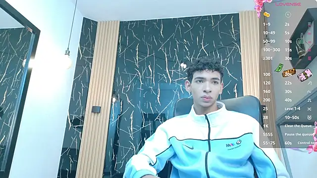 Snapshot of ValeriHot_1 chatting on 06-16-26, 02:58 ValeriHot 1 online show from 06-16-26, 02:58