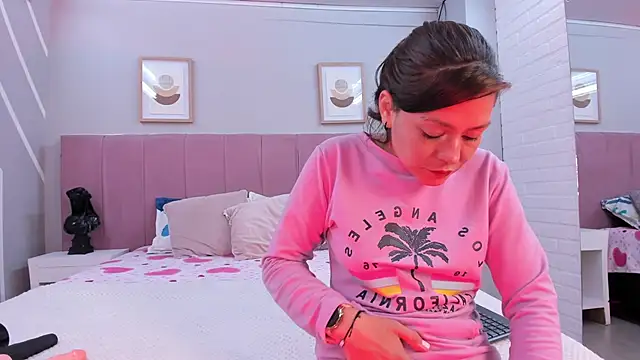 NatyBliss gh online show from 03-26-26, 05:24