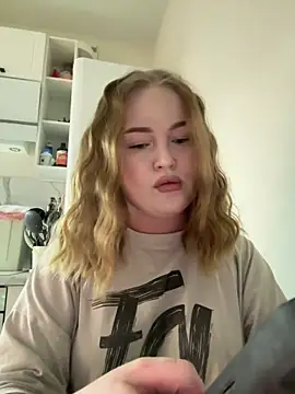 AuroraVale online show from 03-15-26, 06:36