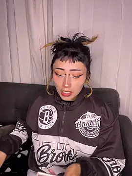 baby akuma online show from 03-19-26, 03:43