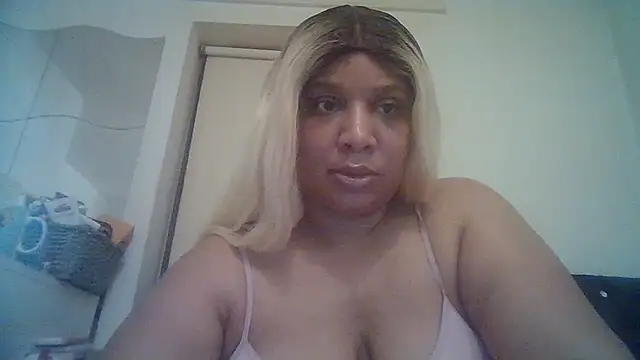 Snapshot of AloraXX chatting on 03-21-26, 07:50 AloraXX online show from 03-21-26, 07:50