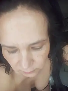 Elenna   online show from 04-11-26, 01:26