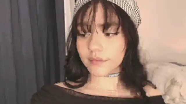 Katiieee online show from 06-28-26, 09:10