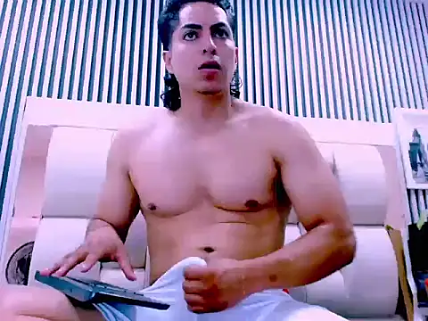 Snapshot of Alex_Wolft chatting on 06-12-26, 12:37 Alex Wolft online show from 06-12-26, 12:37