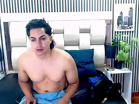 Snapshot of Alex_Wolft chatting on 07-09-26, 12:20 Alex Wolft online show from 07-09-26, 12:20