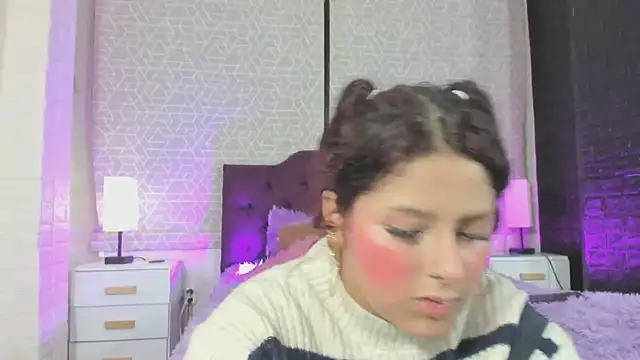 Sary LittleSmiles online show from 04-26-26, 03:26