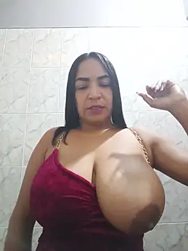 Snapshot of Carolinna chatting on 05-26-26, 02:24 Carolinna online show from 05-26-26, 02:24