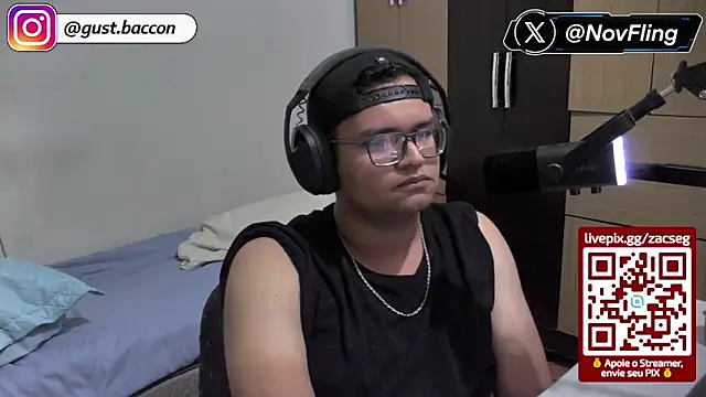 Snapshot of SegZac chatting on 08-02-26, 10:08 SegZac online show from 08-02-26, 10:08