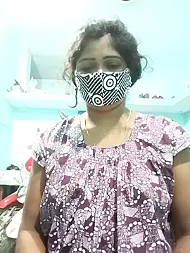 Snapshot of SizzlingHot chatting on 06-17-26, 10:43 SizzlingHot online show from 06-17-26, 10:43