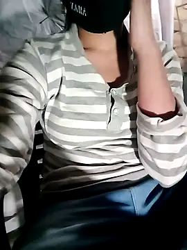 Divya3107 online show from 03-25-26, 05:08