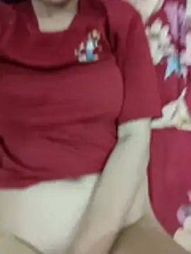 Divya3107 online show from 06-17-26, 03:35