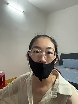 Snapshot of mila-baby-99 chatting on 05-15-26, 12:39 mila-baby-99 online show from 05-15-26, 12:39