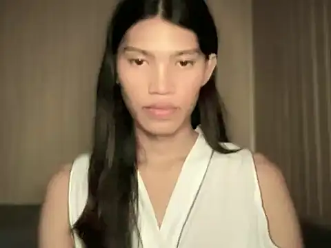 Snapshot of Yourgoddess_jayve chatting on 06-23-26, 04:32 Yourgoddess jayve online show from 06-23-26, 04:32
