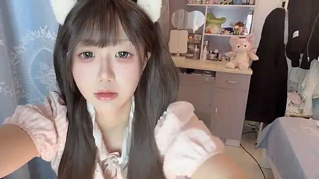 Snapshot of -peony- chatting on 03-26-26, 11:27 -peony- online show from 03-26-26, 11:27