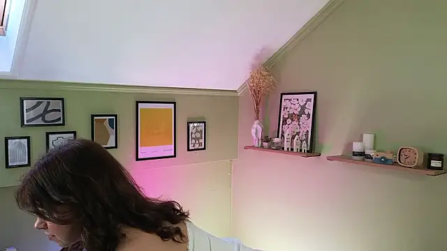 Blush Kira online show from 03-13-26, 08:10