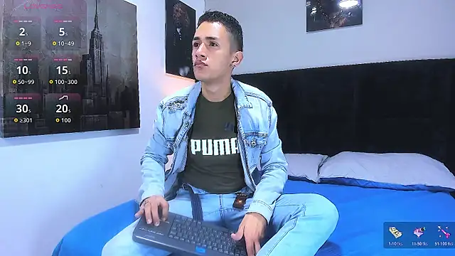 Snapshot of _Alan_Walker_1 chatting on 07-22-26, 03:26 Alan Walker 1 online show from 07-22-26, 03:26