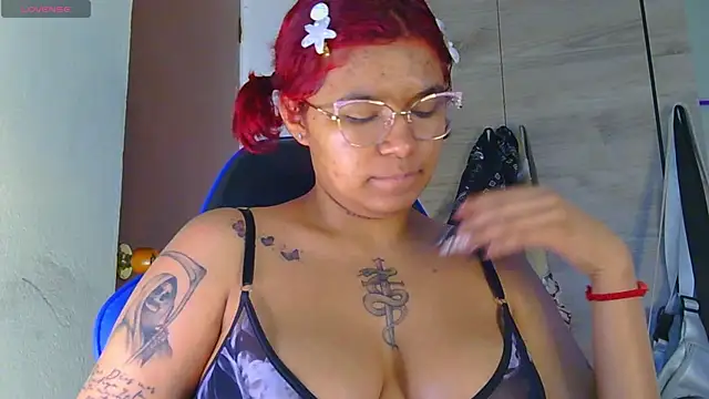 Snapshot of alessia_temptation chatting on 07-05-26, 12:56 alessia temptation online show from 07-05-26, 12:56