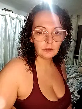 gloww877 online show from 04-01-26, 06:27