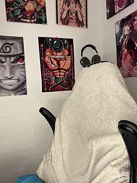 CarolQueen1  online show from 04-12-26, 12:32