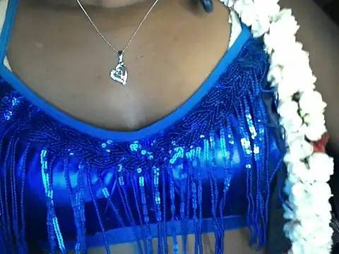 Couplehot00 online show from 03-31-26, 06:19