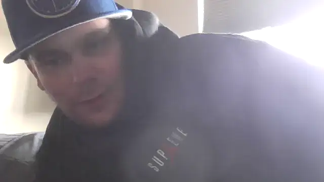 Snapshot of occasionalride1 chatting on 06-08-26, 03:12 occasionalride1 online show from 06-08-26, 03:12
