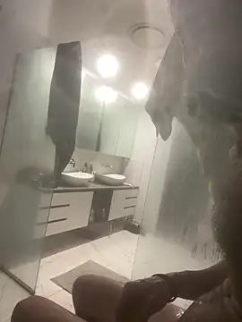 Snapshot of wasntevenme chatting on 03-22-26, 06:44 wasntevenme online show from 03-22-26, 06:44