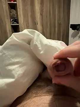 Snapshot of playermax chatting on 04-05-26, 09:50 playermax online show from 04-05-26, 09:50