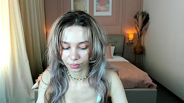 Snapshot of LuluAlis chatting on 04-28-26, 01:16 LuluAlis online show from 04-28-26, 01:16