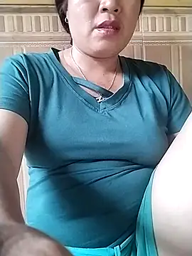 Min-in online show from 07-14-26, 10:21