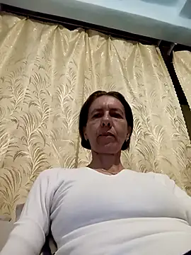 Snapshot of Tania9876 chatting on 06-04-26, 06:58 Tania9876 online show from 06-04-26, 06:58
