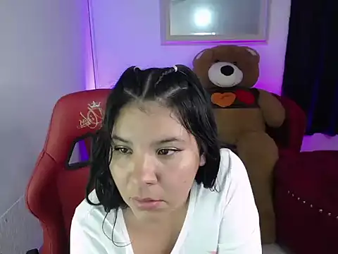 Shopie hard m online show from 03-15-26, 04:02