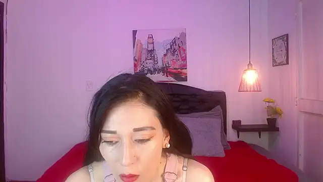 Snapshot of Mylu_xx chatting on 05-13-26, 01:19 Mylu xx online show from 05-13-26, 01:19