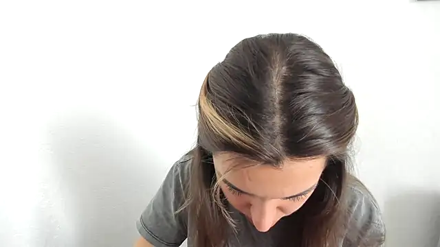 summmmersky1 online show from 03-16-26, 09:35