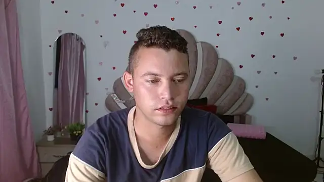 Snapshot of sven_fox723 chatting on 05-14-26, 01:07 sven fox723 online show from 05-14-26, 01:07